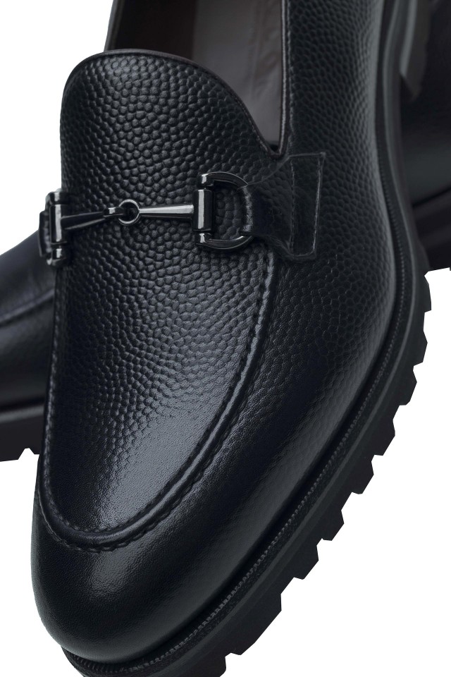 Black leather Loafer