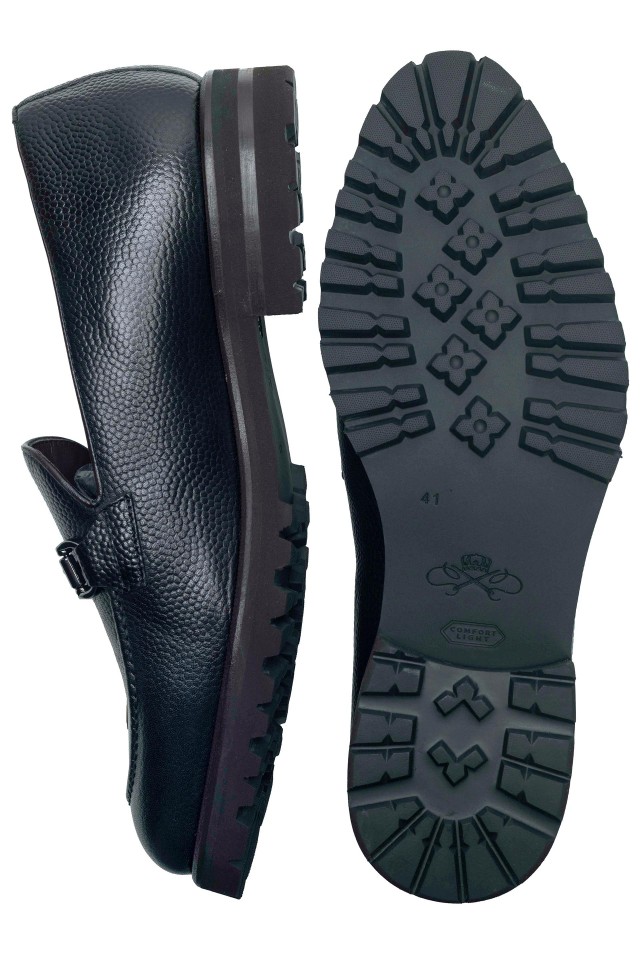 Black leather Loafer