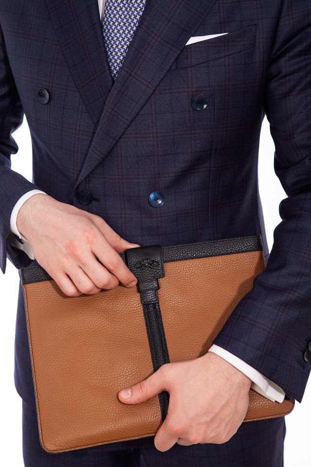 Husa Tableta Bradley One Brown