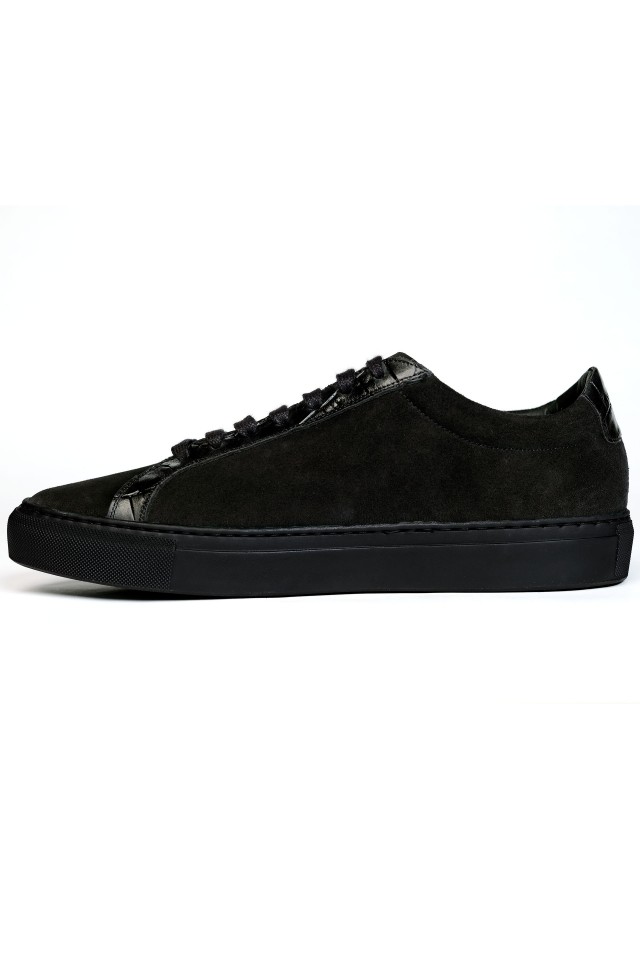 Black suede trainer