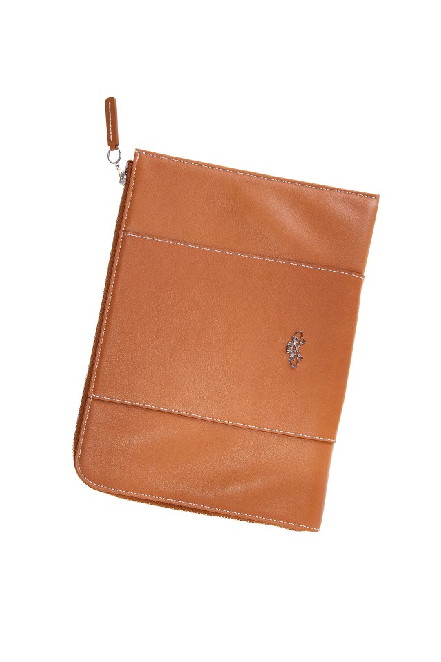 Tablet cover Byron Brown