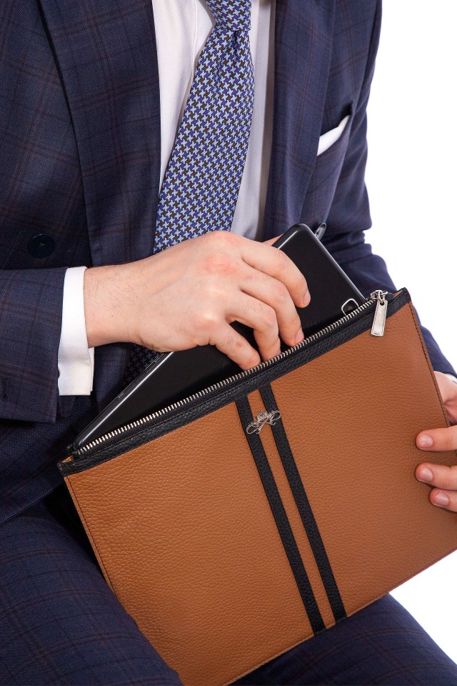 Tablet Cover Bradley Two Brown