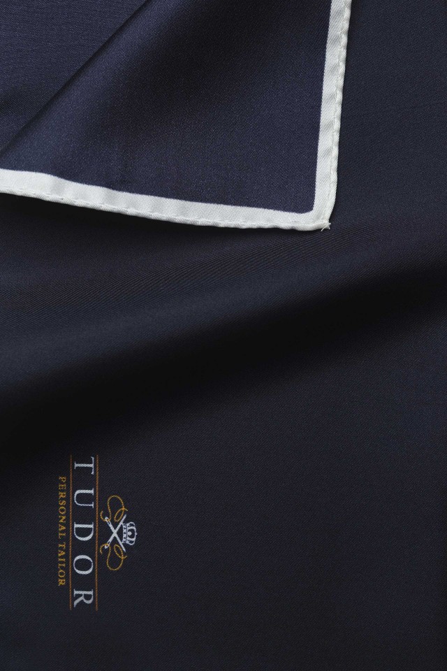 Guernica Pocket Square