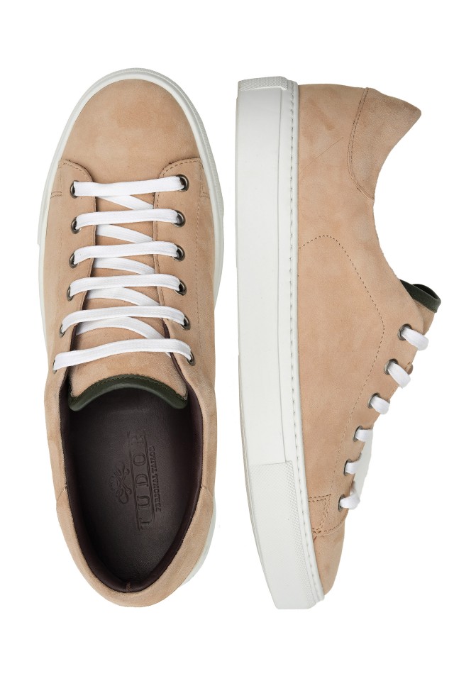 BEIGE SUEDE TRAINER