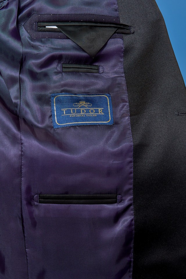 CARDINAL - Ceremony Suit