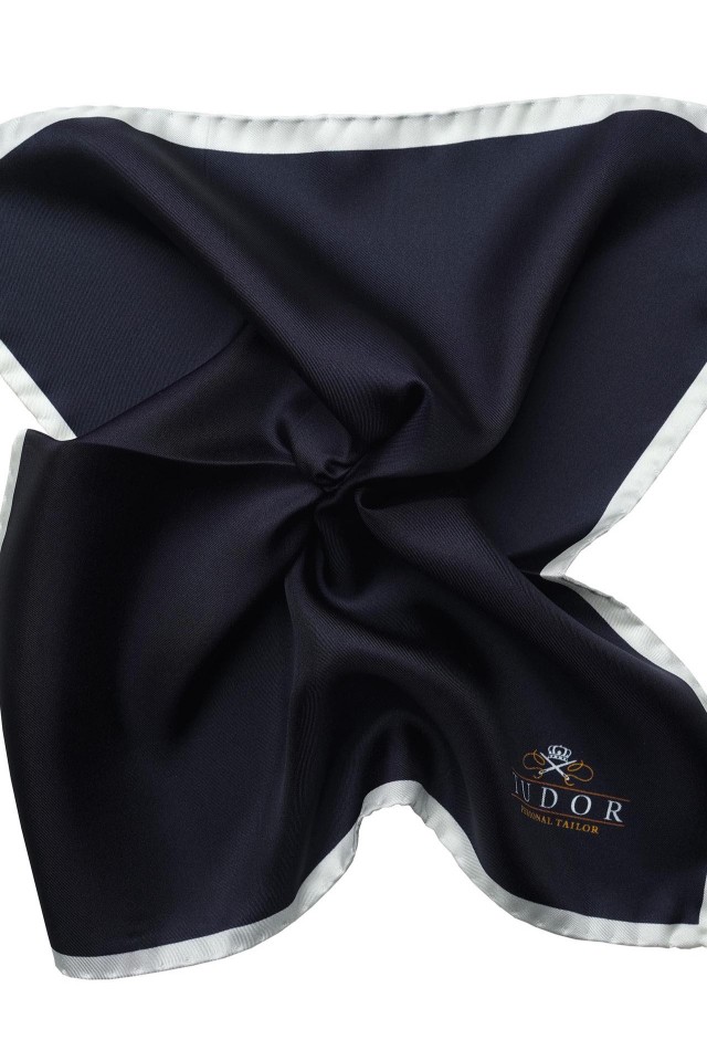 Guernica Pocket Square