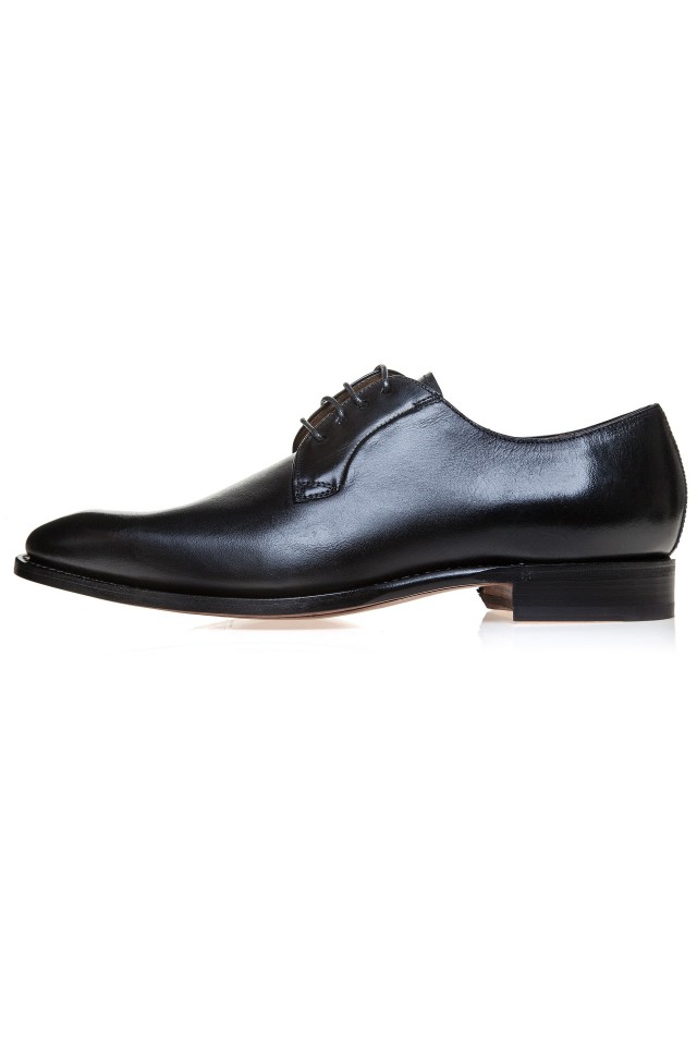 BLACK CALF DERBY Two Shoes