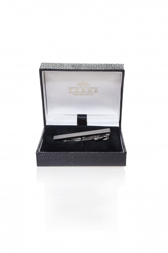 Halley Tie Bar